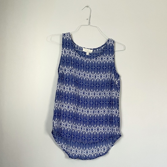 Olive & Oak blue and white lightweight polyester tank. Size M. - Picture 7 of 9